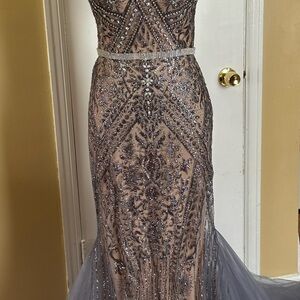 Elegant Beaded Evening Gown - Black and Silver